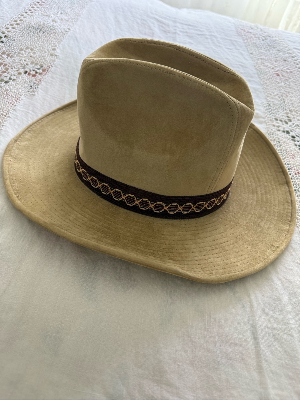 Vintage The Duke Collection Tan Velour Cowboy Hat Size Medium Large 7-7.5 Unisex